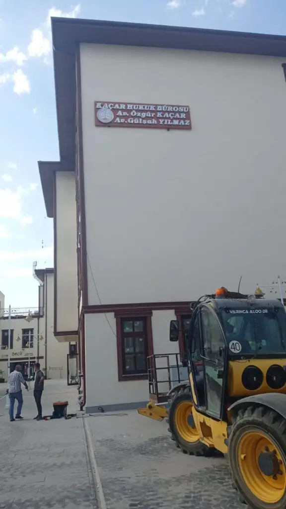 Av. Özgür Kaçar profil fotoğrafı - Akşehir, Konya