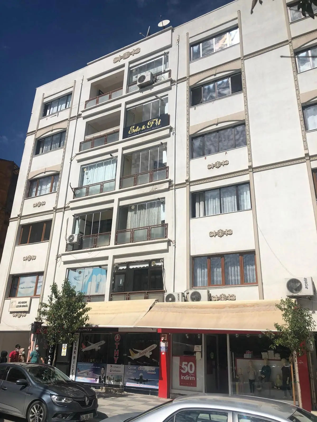 Av. Ecem Yüce profil fotoğrafı - Elazığ, Elazığ