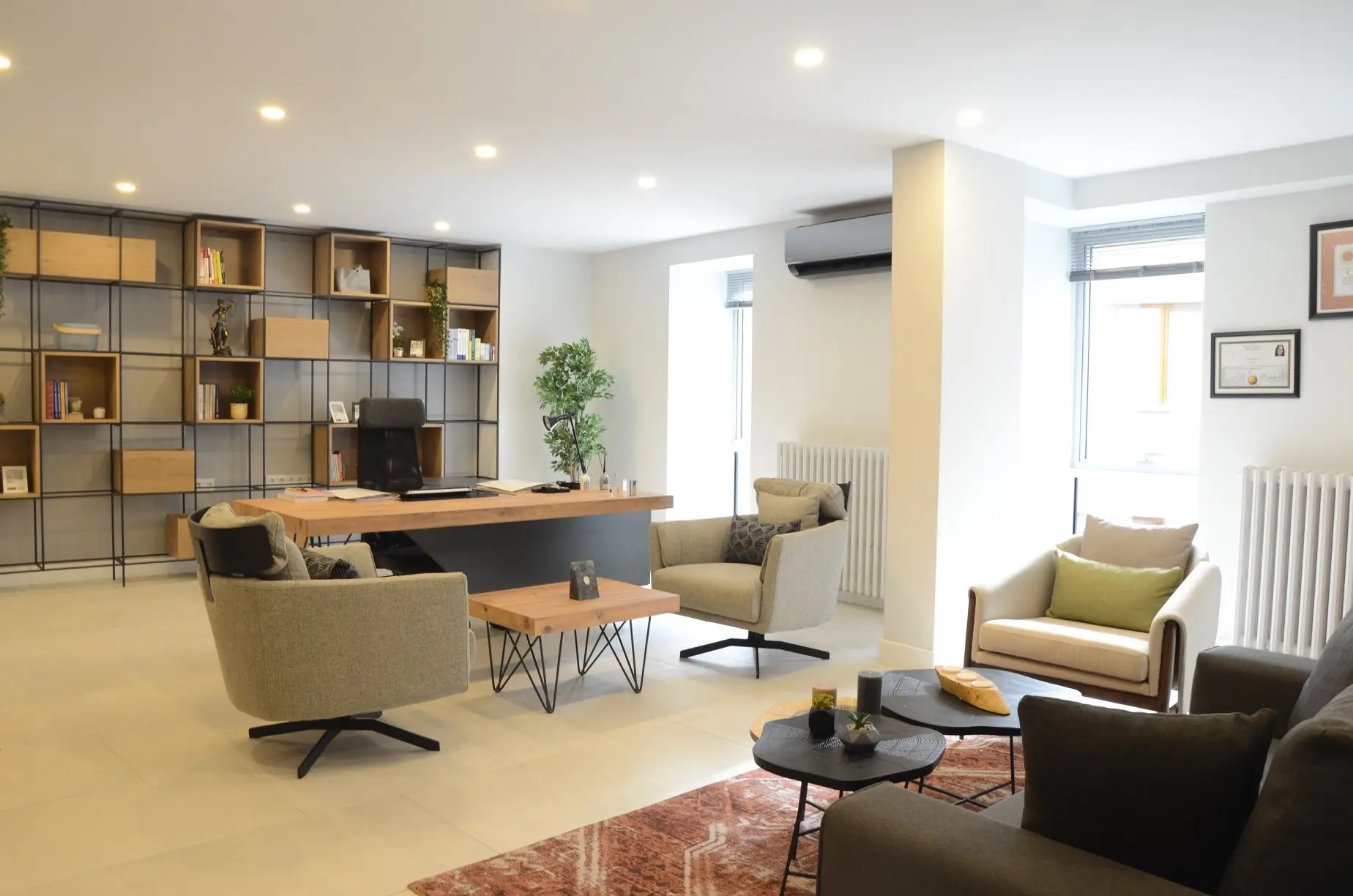 Av. Arb. Burçin Özenli Çabuk profil fotoğrafı - Odunpazarı, Eskişehir