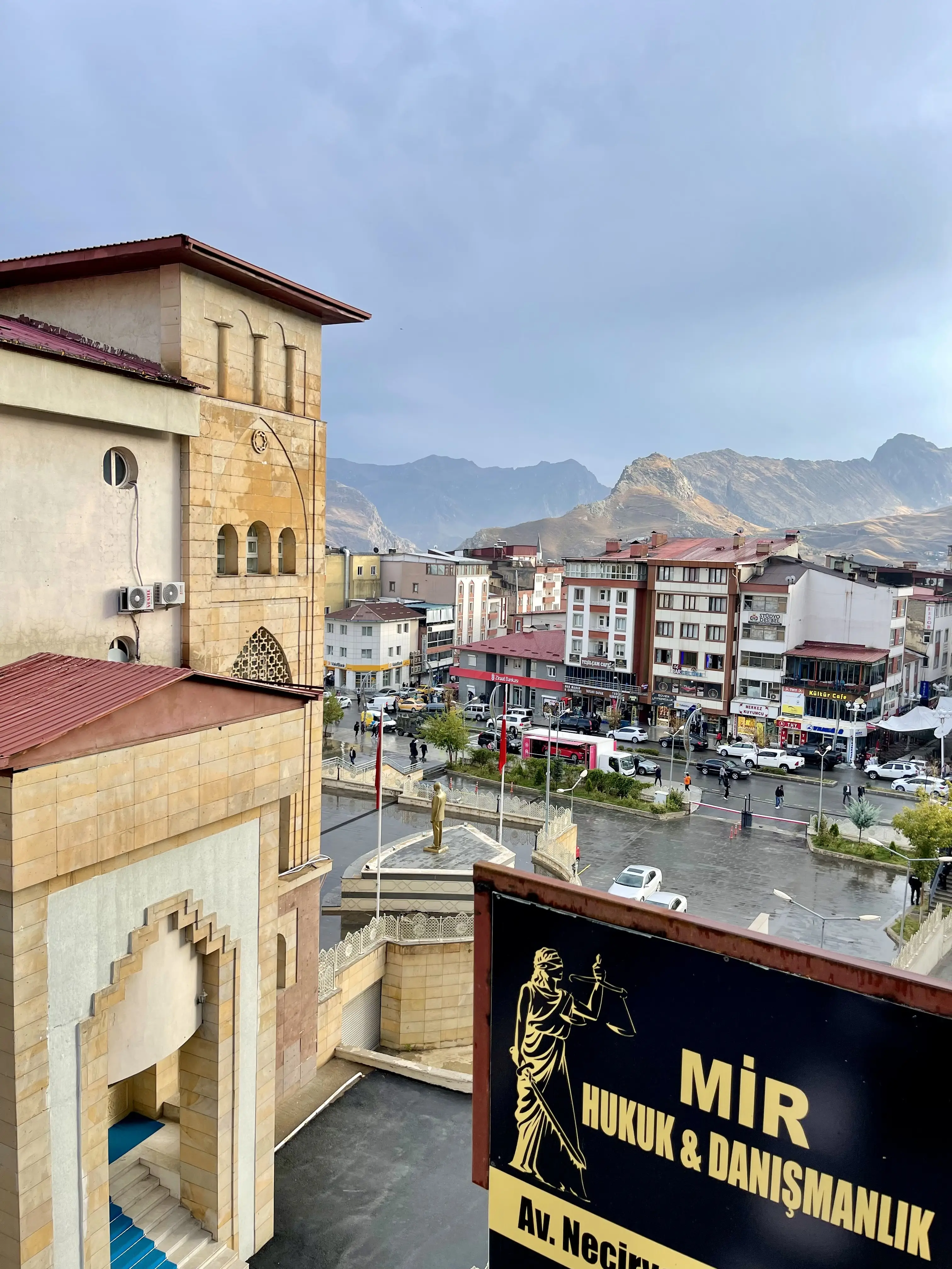 Mir Hukuk ve Danışmanlık hukuk bürosu fotoğrafı - Hakkari, Hakkari