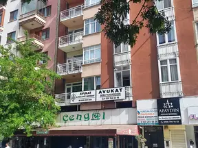 Av. Berat Karagüven profil fotoğrafı 5