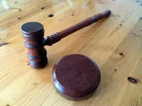 Tunç Sudi Tol Hukuk Bürosu hukuk bürosu fotoğrafı 47 - Akdeniz, Mersin