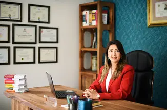 Av. Merve Topbaşoğlu Kolman profil fotoğrafı - Konak, İzmir
