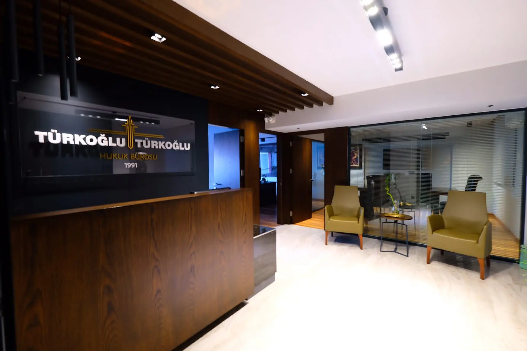 Türkoğlu & Türkoğlu Hukuk Bürosu hukuk bürosu fotoğrafı - Konak, İzmir