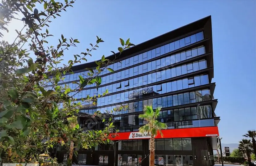 Av. Arb. Ebru Bilgen profil fotoğrafı - Bayraklı, İzmir