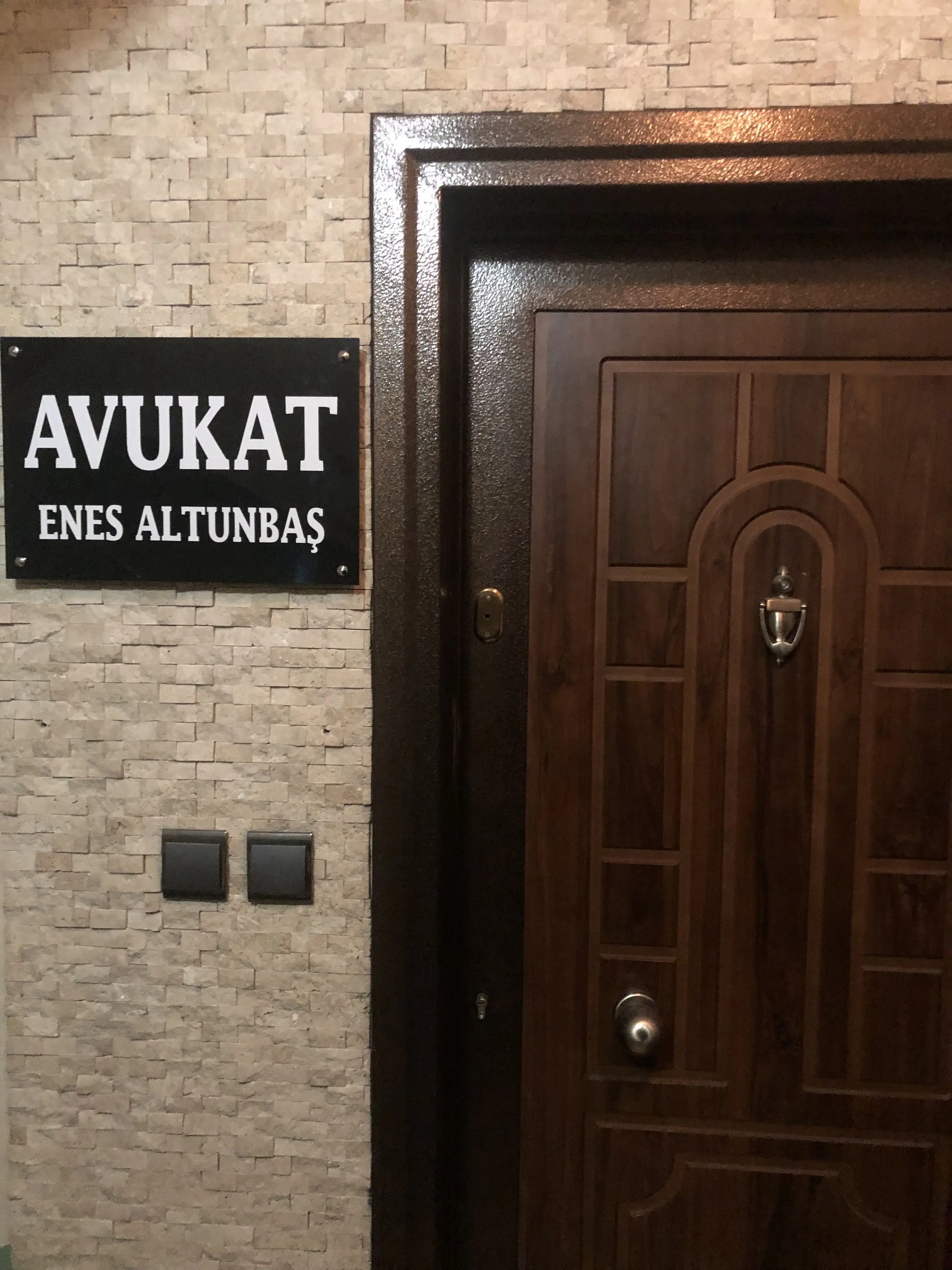 Av. Enes Altunbaş profil fotoğrafı - Trabzon, Trabzon
