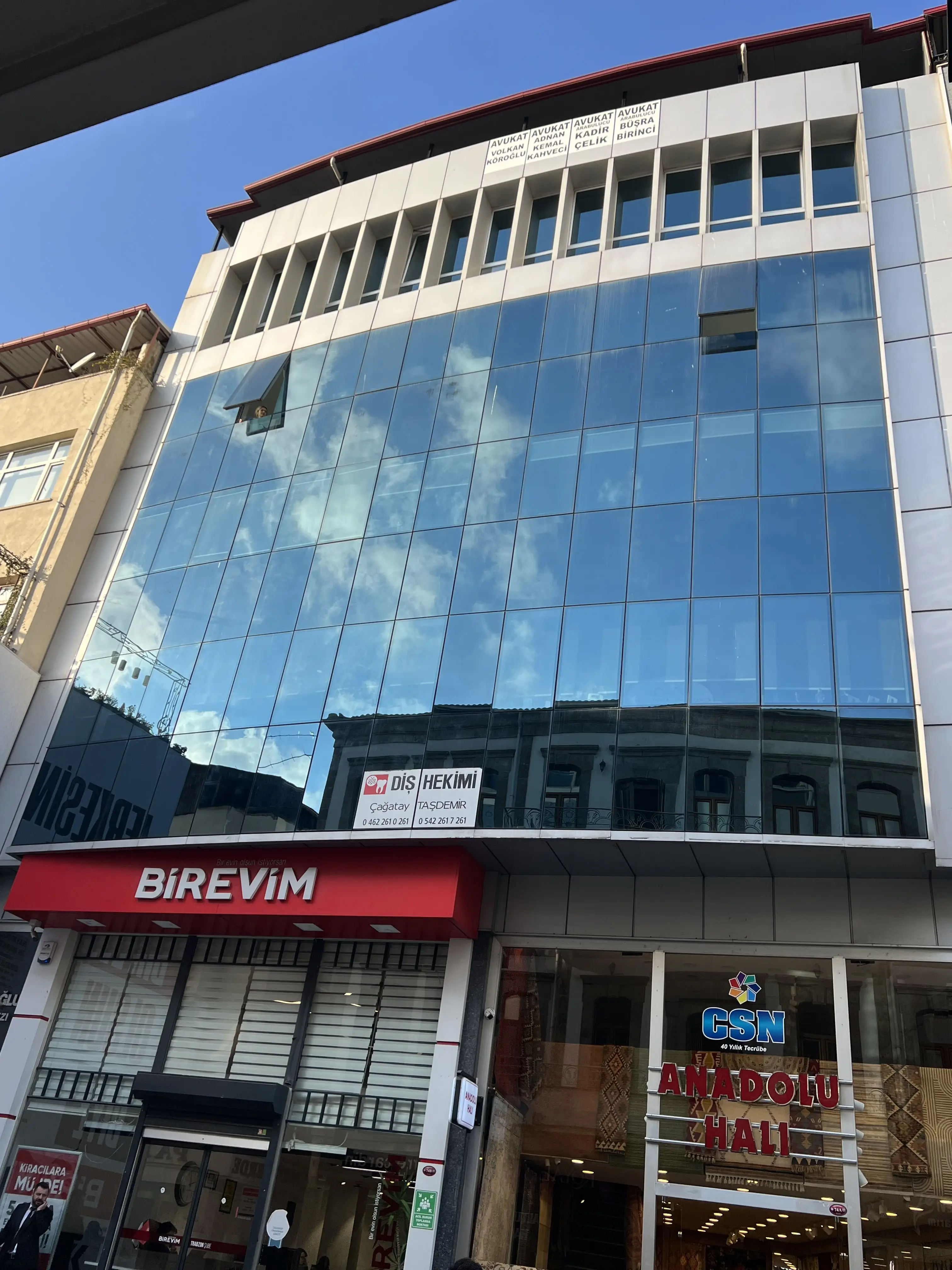 Av. Büşra Birinci profil fotoğrafı - Trabzon, Trabzon