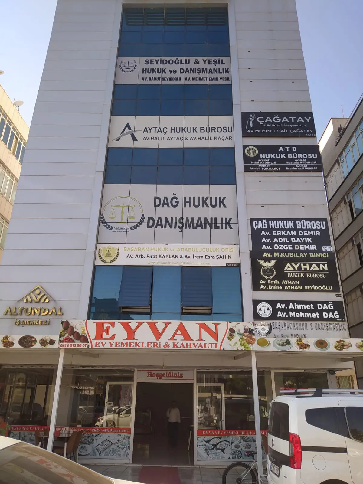 Av. Mehmet Dağ profil fotoğrafı - Şanlıurfa, Şanlıurfa