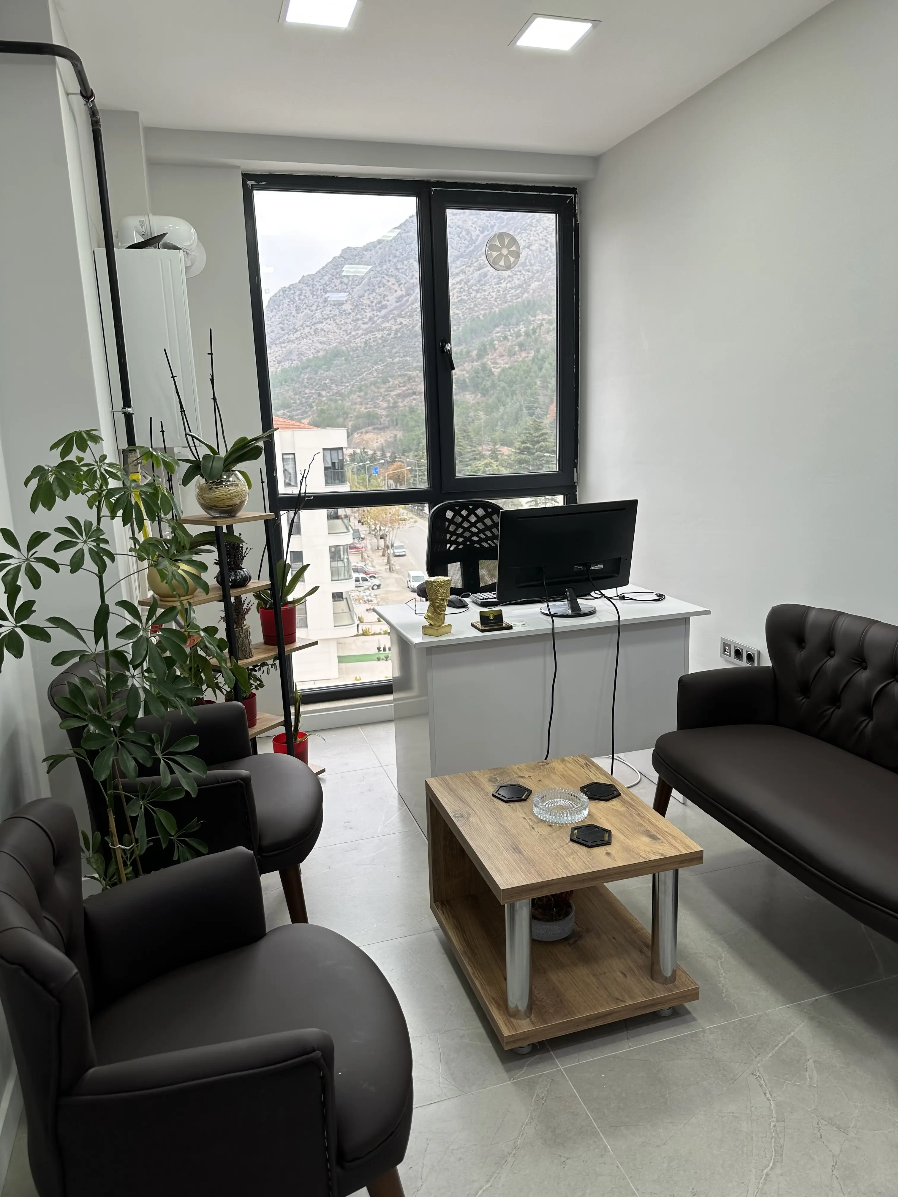 Av. İrem Işıkal profil fotoğrafı - Amasya, Amasya