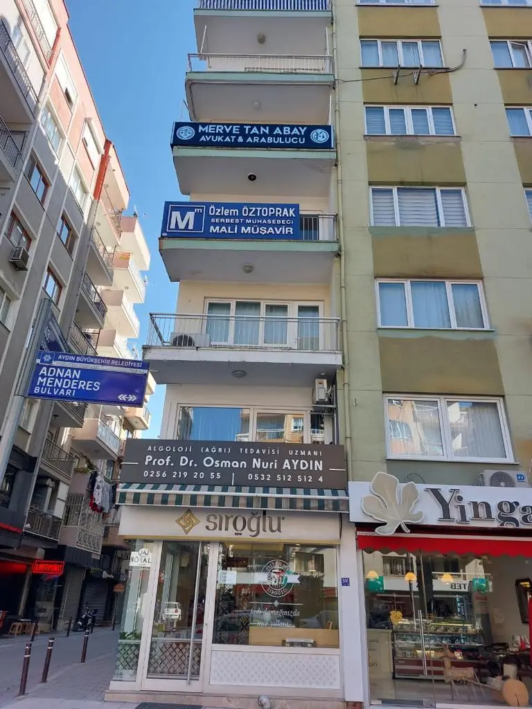 Av. Arb. Merve Tan Abay profil fotoğrafı - Aydın, Aydın