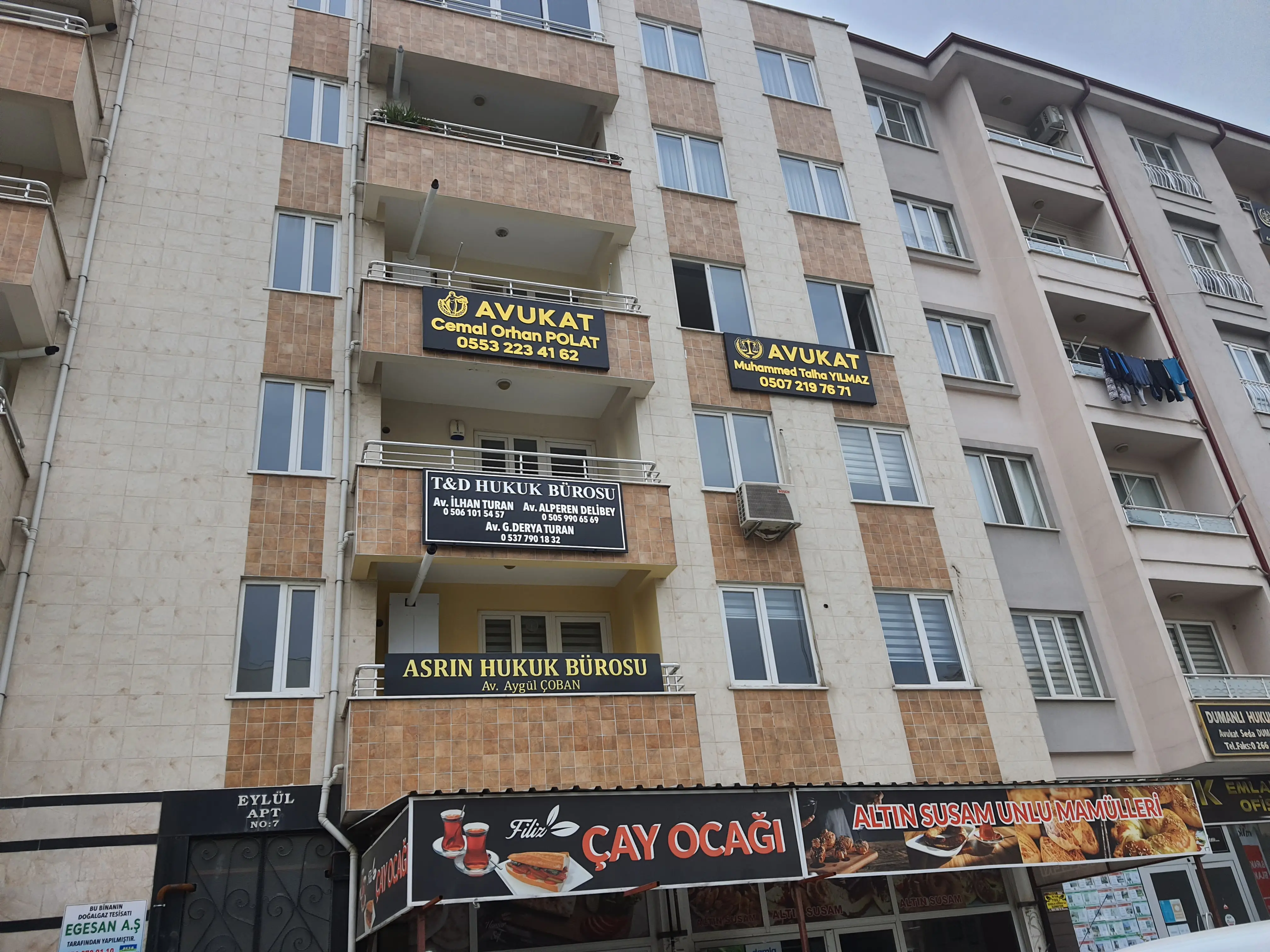 Av. Muhammed Talha Yılmaz profil fotoğrafı - Edremit, Balıkesir