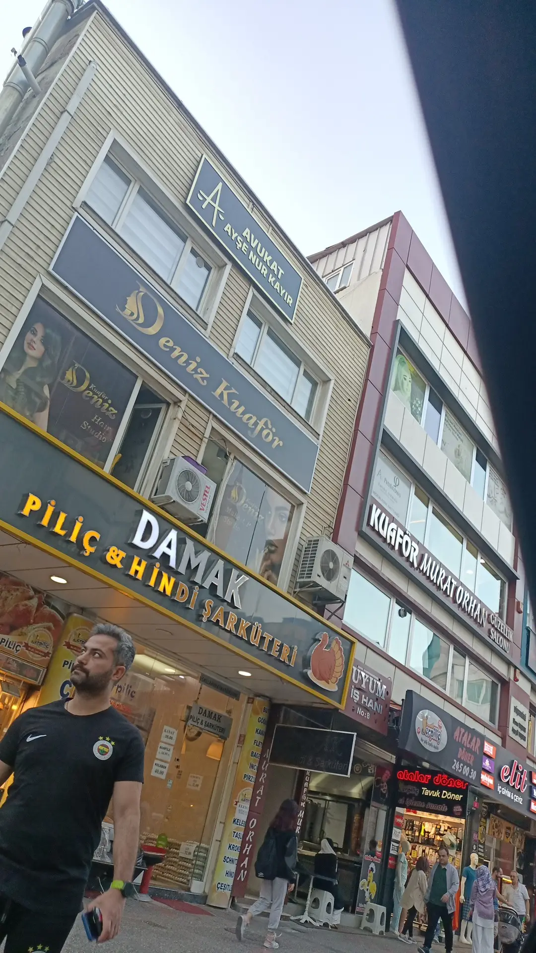 Av. Ayşe Nur Kayır profil fotoğrafı - Balıkesir, Balıkesir