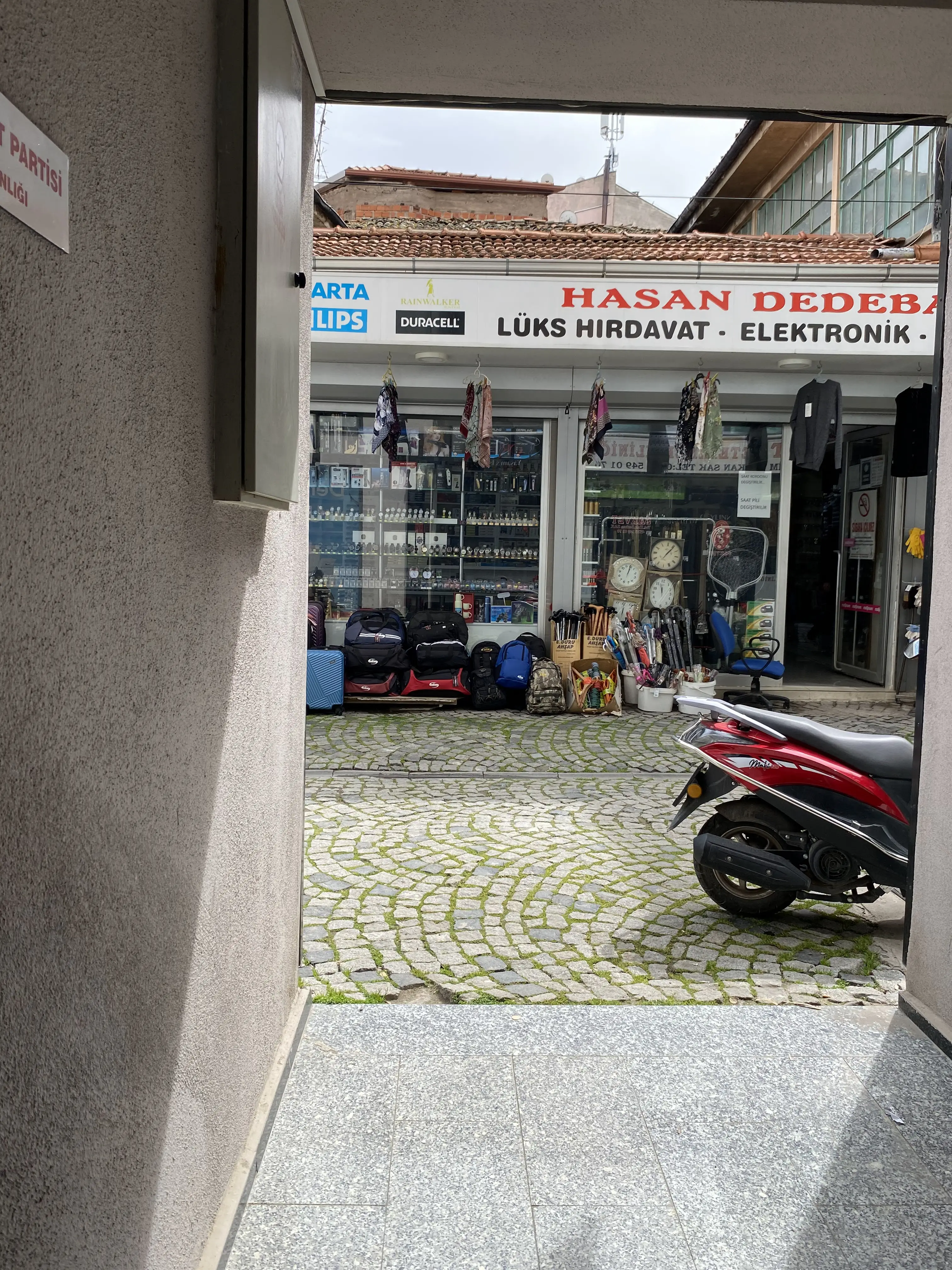 Av. Tuğba Avci profil fotoğrafı - Sındırgı, Balıkesir