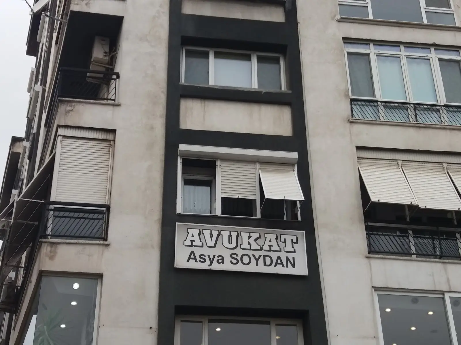 Av. Avukat Asya Soydan profil fotoğrafı - Bornova, İzmir