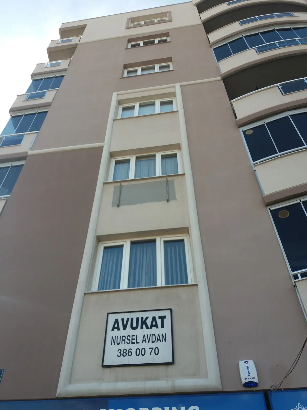 Av. Nürsel Avdan profil fotoğrafı - Çiğli, İzmir