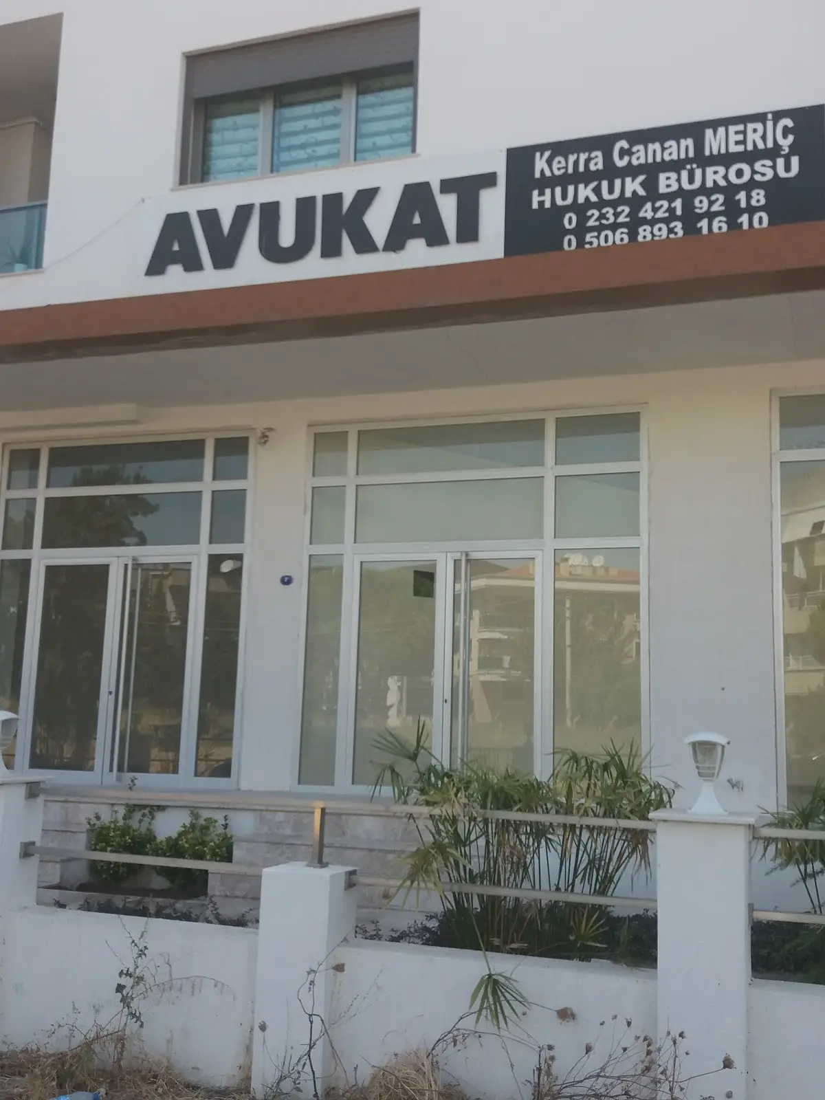 Av. Kerra Canan Meriç profil fotoğrafı - Çiğli, İzmir