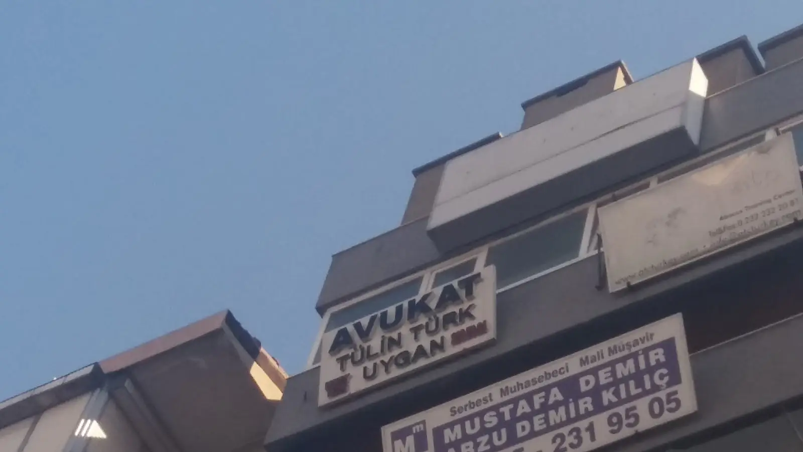 Av. Tülin Türk Uygan profil fotoğrafı - Karabağlar, İzmir