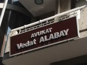 Av. Vedat Alabay profil fotoğrafı 2 - Karşıyaka, İzmir