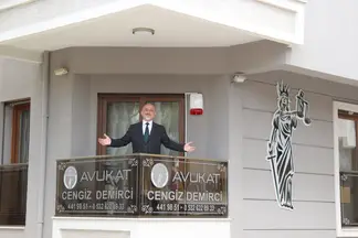 Av. Cengiz Demirci profil fotoğrafı 2 - Karşıyaka, İzmir