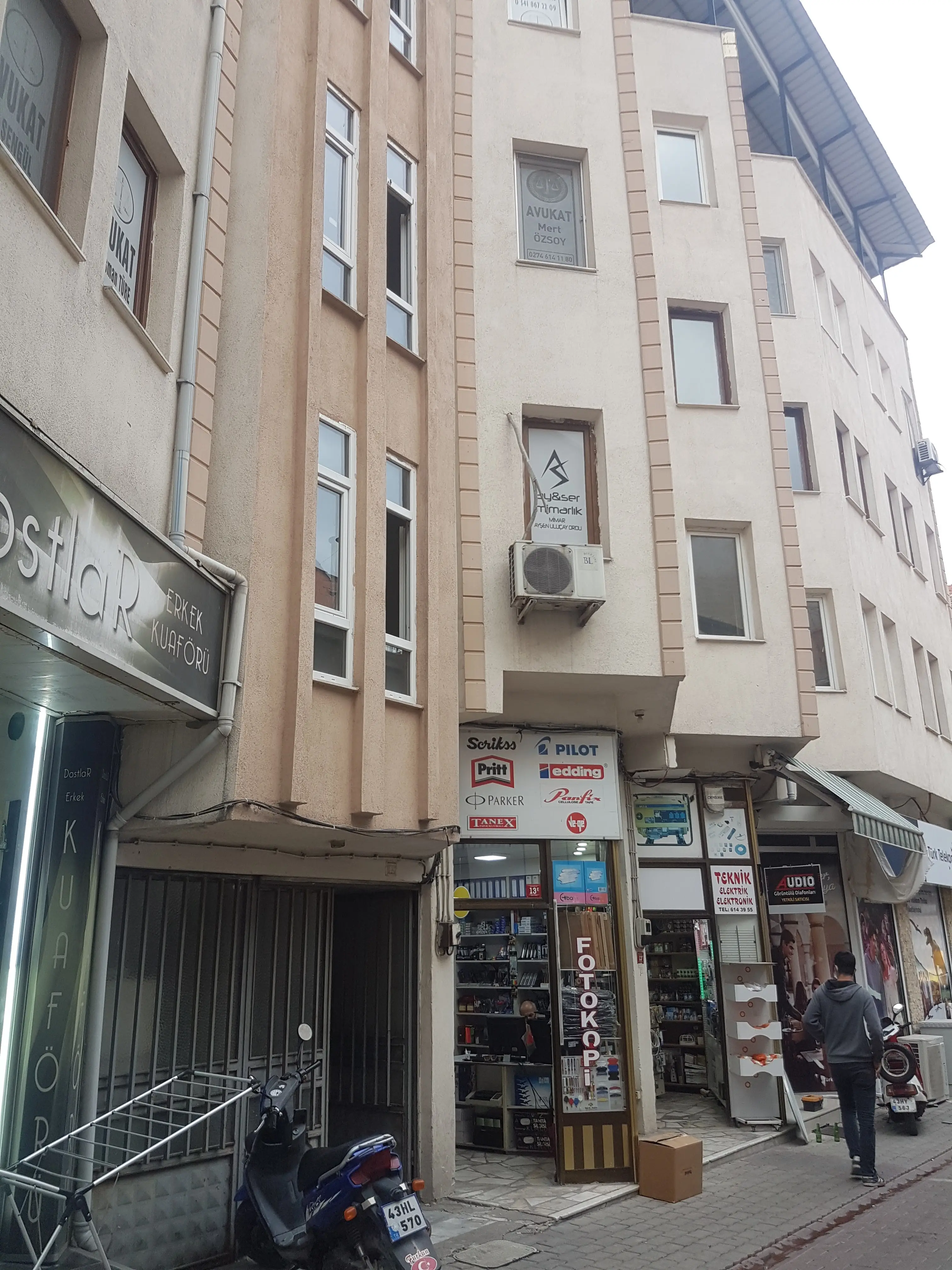 Av. Mert Özsoy profil fotoğrafı - Tavşanlı, Kütahya