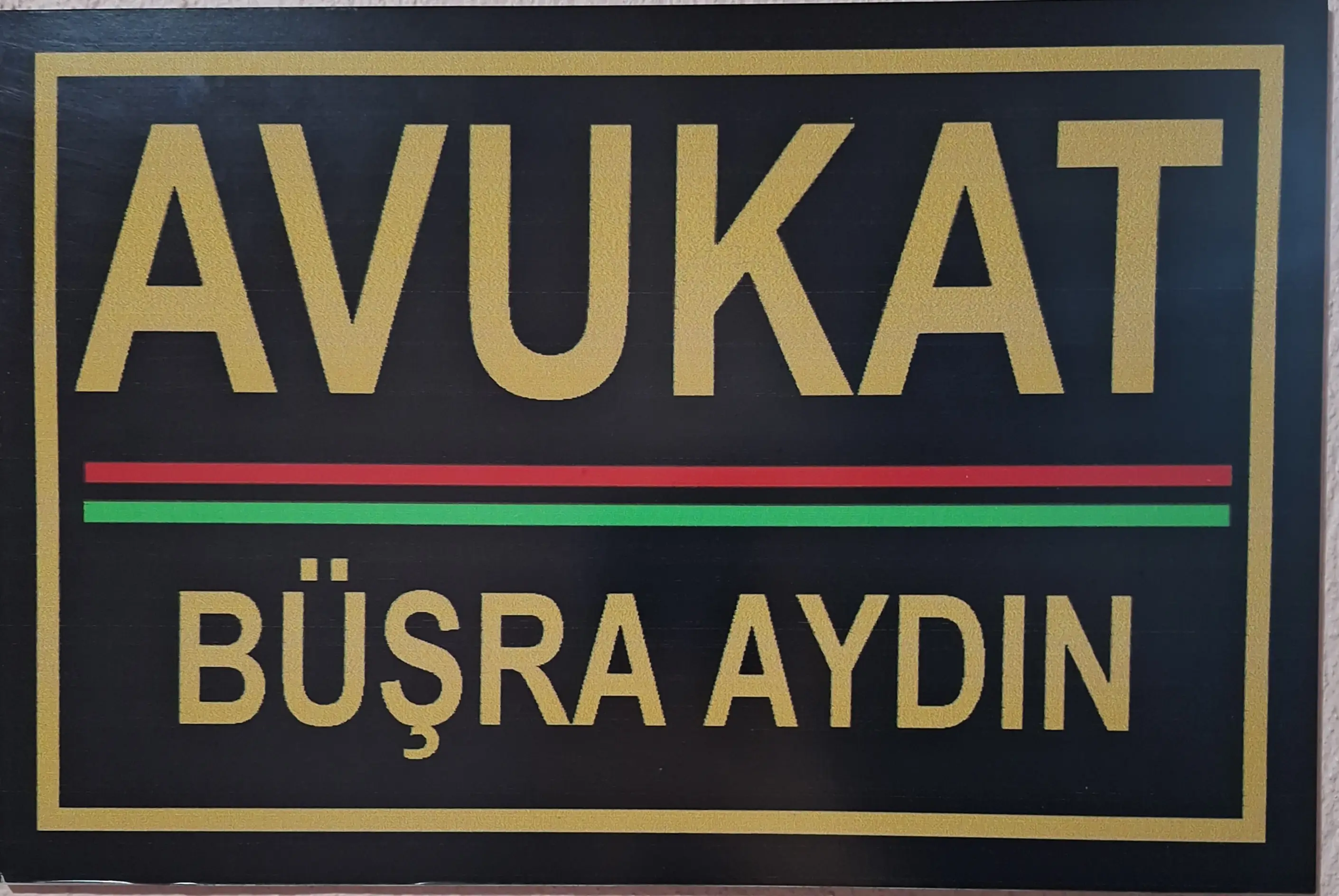 Av. Büşra Aydin profil fotoğrafı - Kırkağaç, Manisa