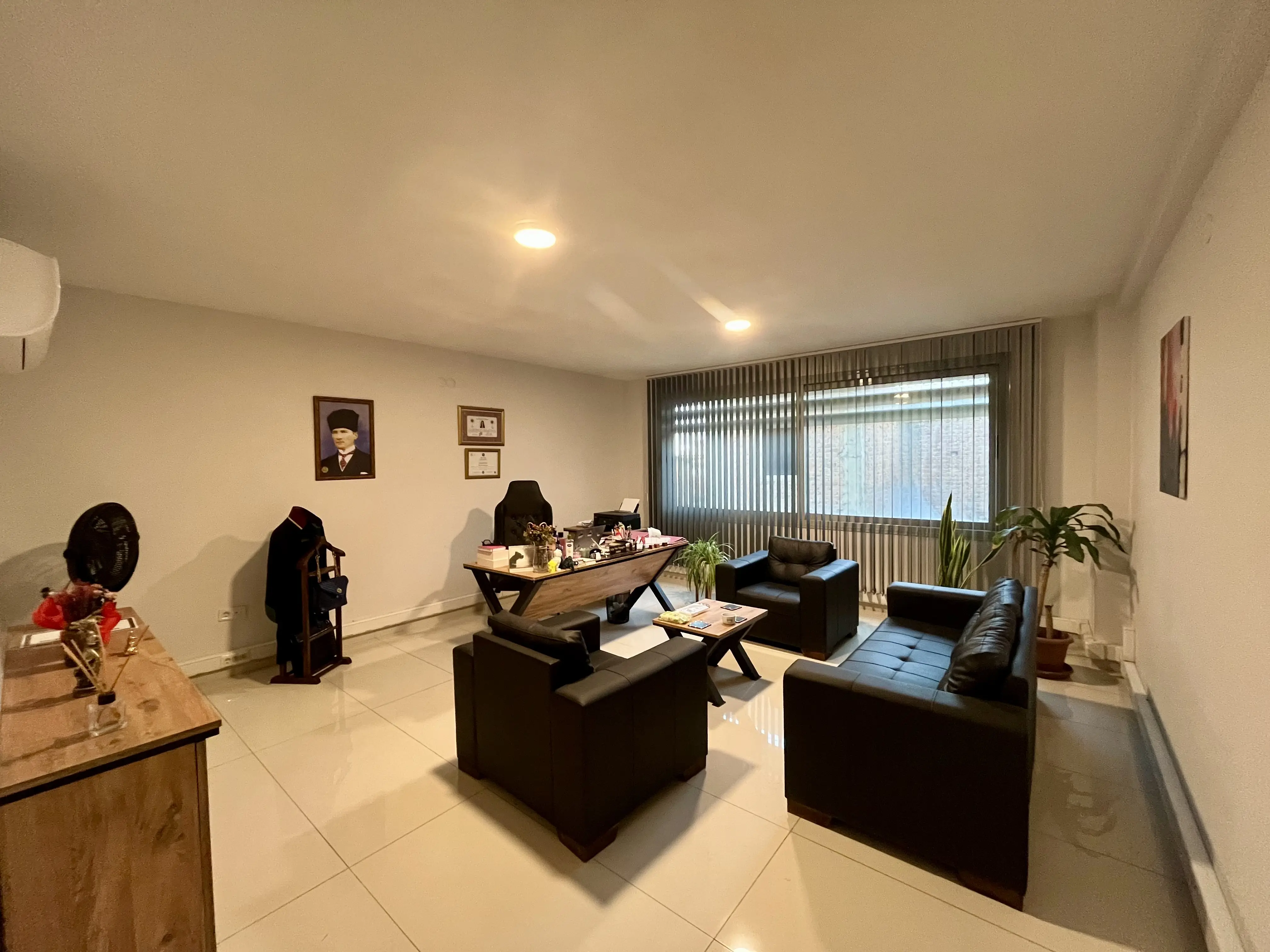 Av. Safiye Yeliz Özkayalar profil fotoğrafı - Salihli, Manisa