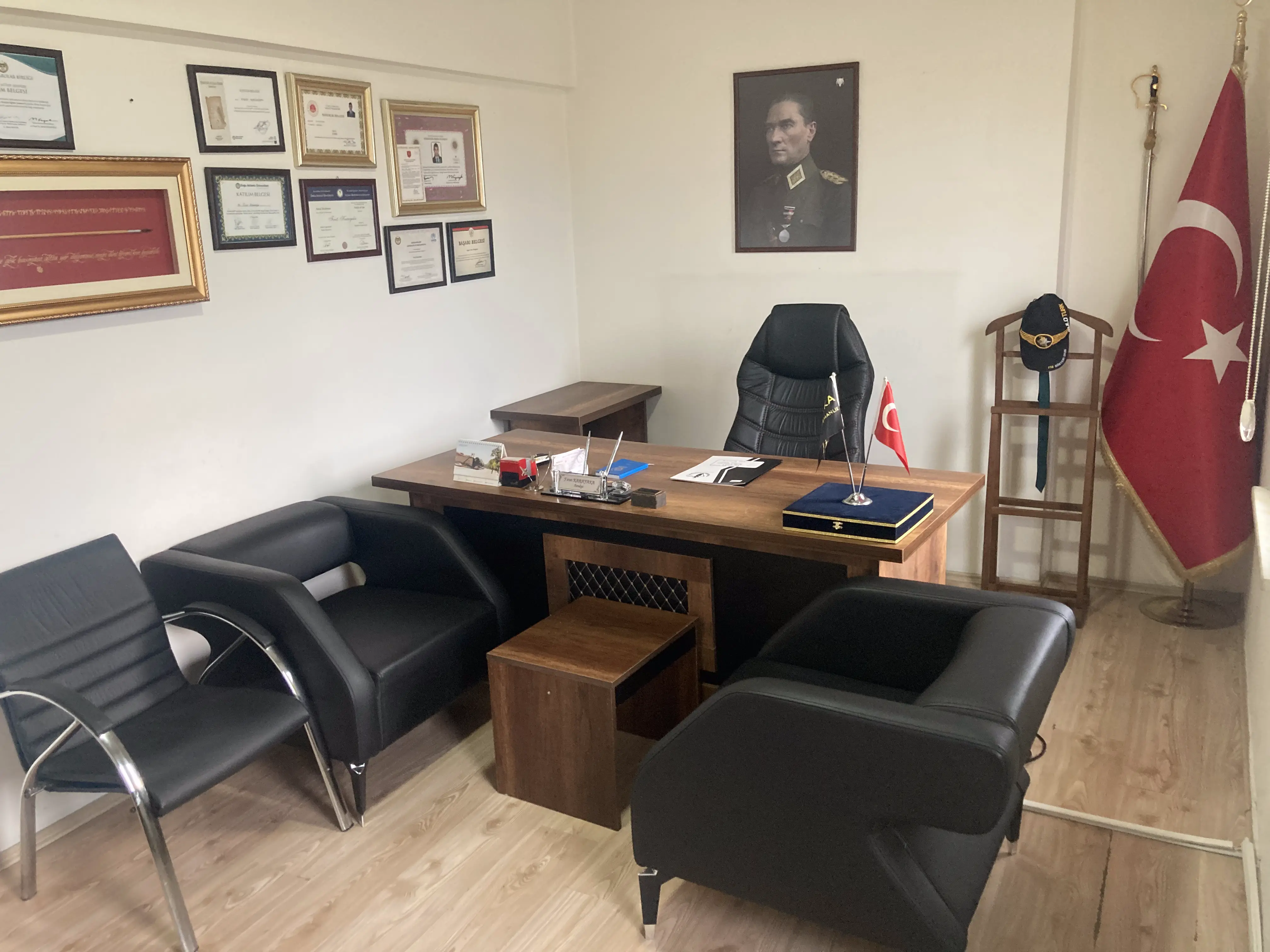 Av. Fırat Karayaka profil fotoğrafı - Osmangazi, Bursa