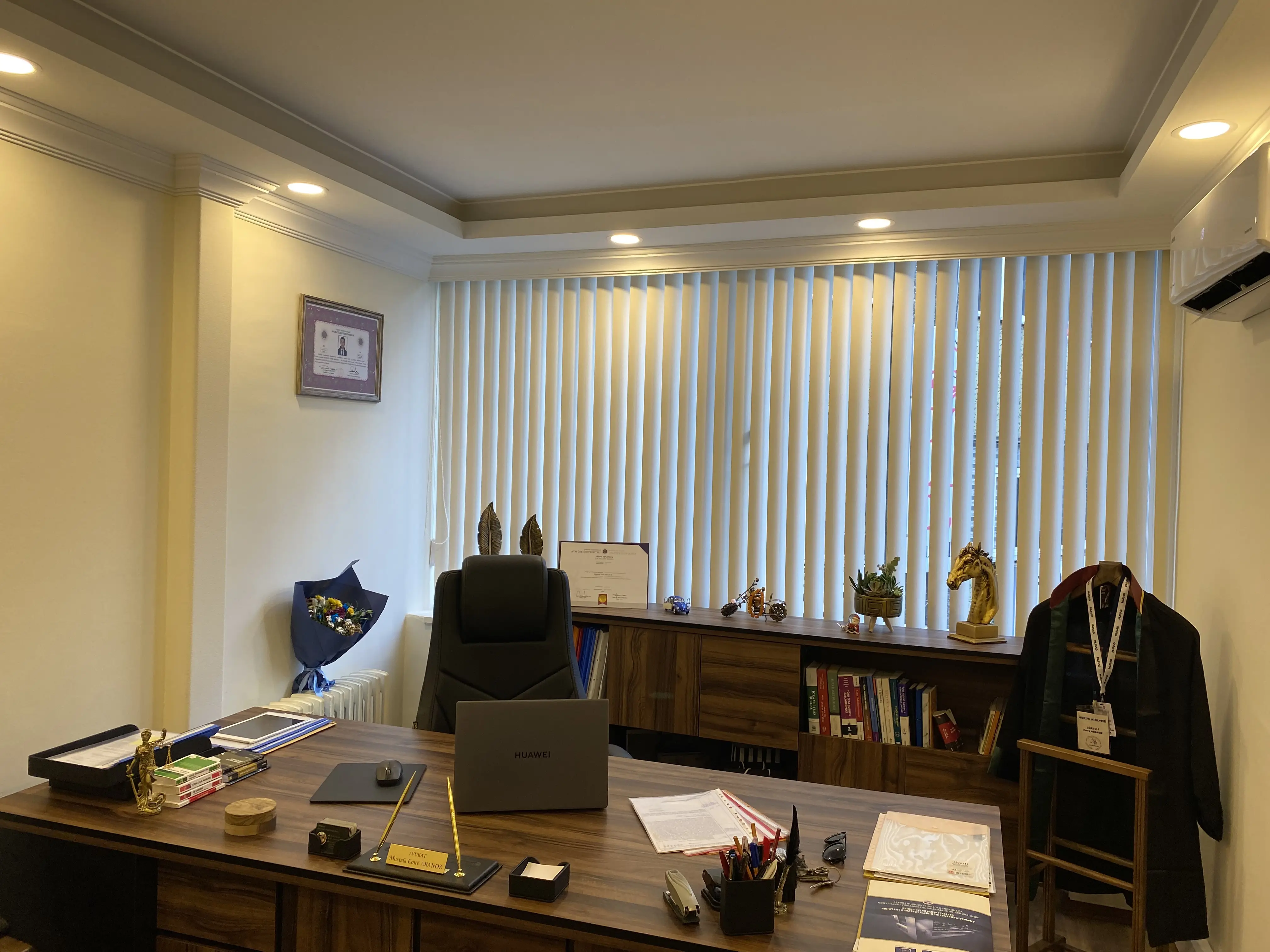 Av. Mustafa Emre Abanoz profil fotoğrafı - Trabzon, Trabzon