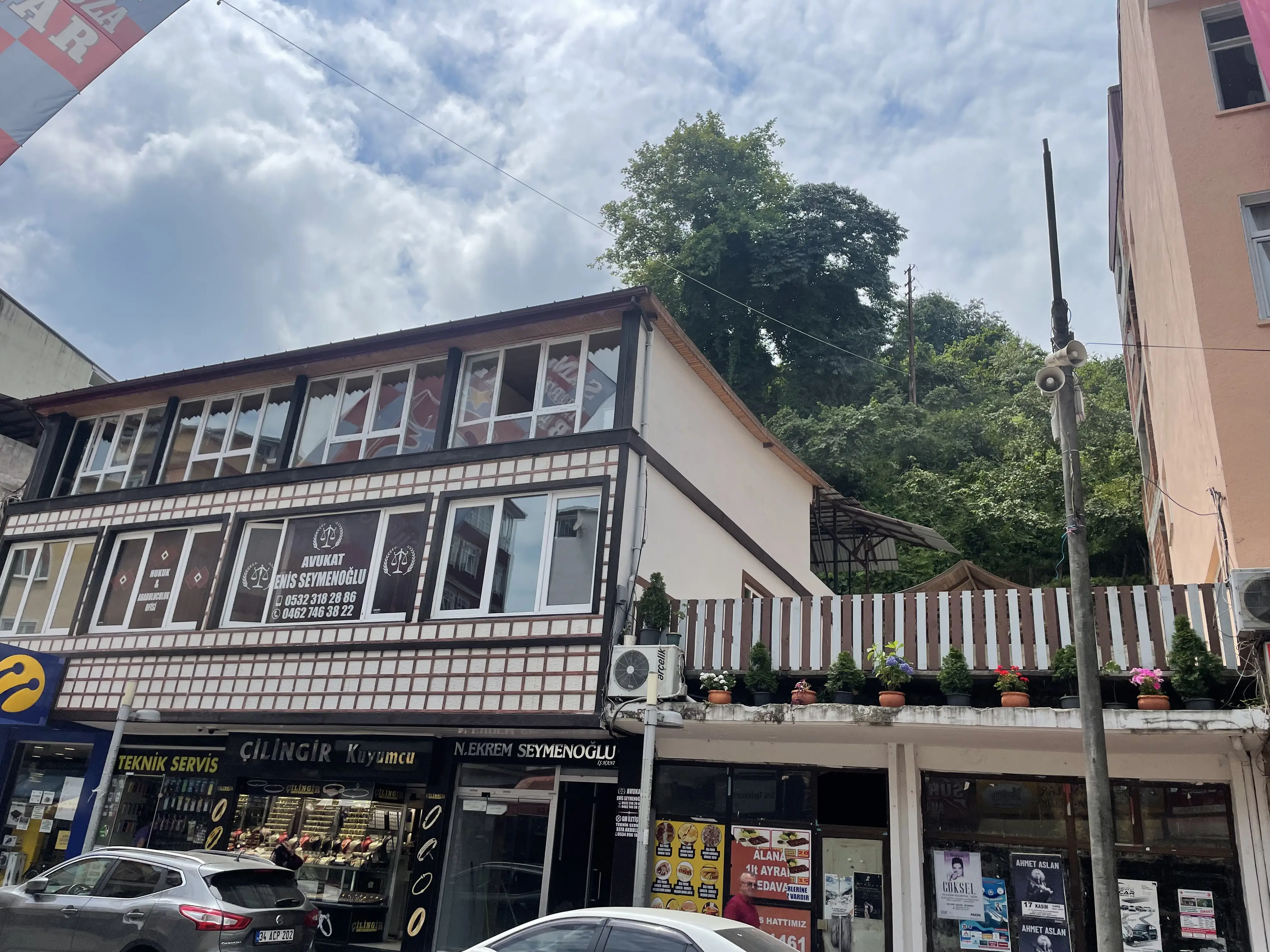 Av. Enis Seymenoğlu profil fotoğrafı - Sürmene, Trabzon