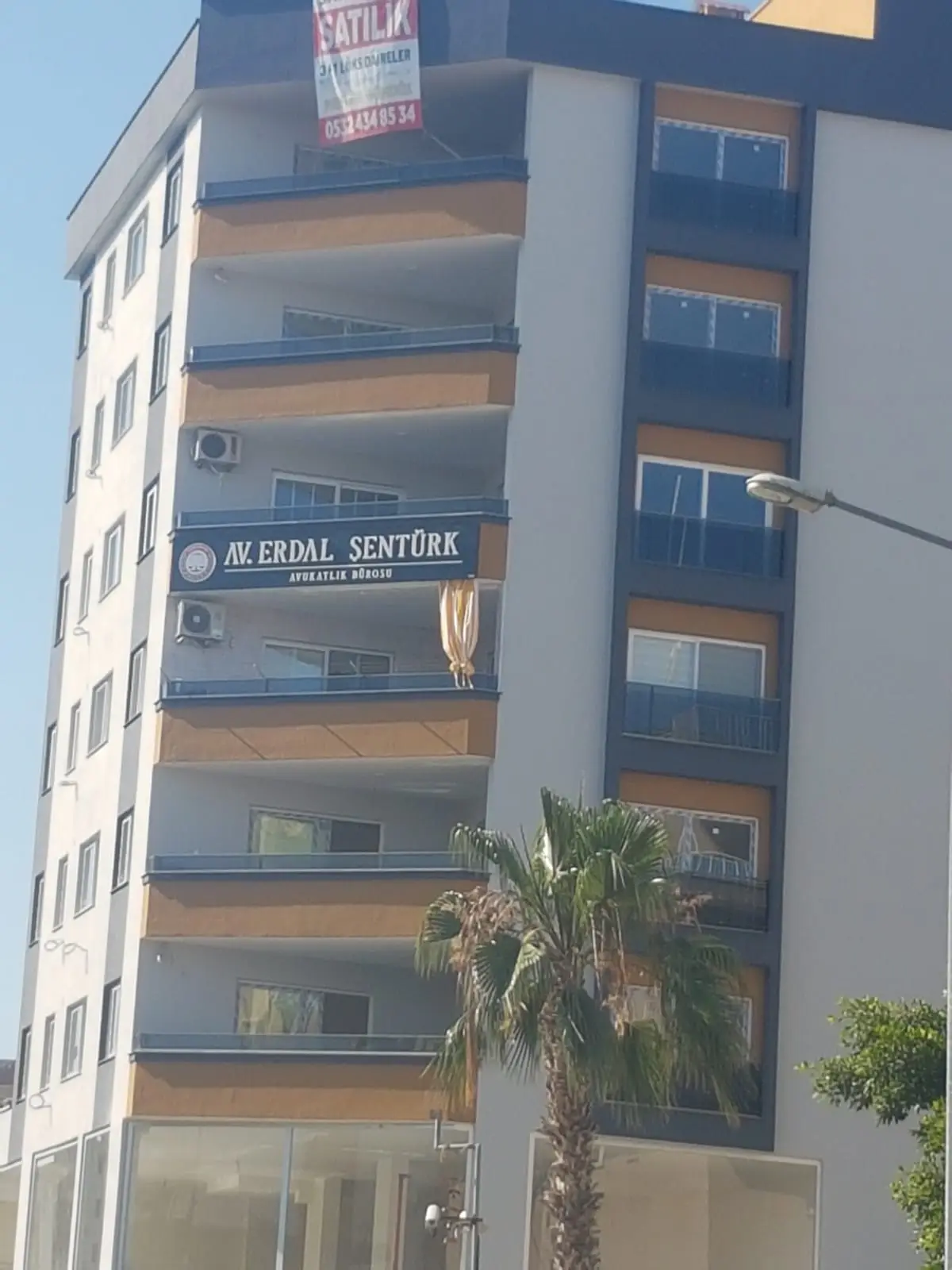 Av. Erdal Şentürk profil fotoğrafı - Erdemli, Mersin