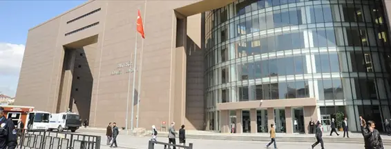 Av. Erdem Beyazdaş profil fotoğrafı 5 - Bakırköy, İstanbul