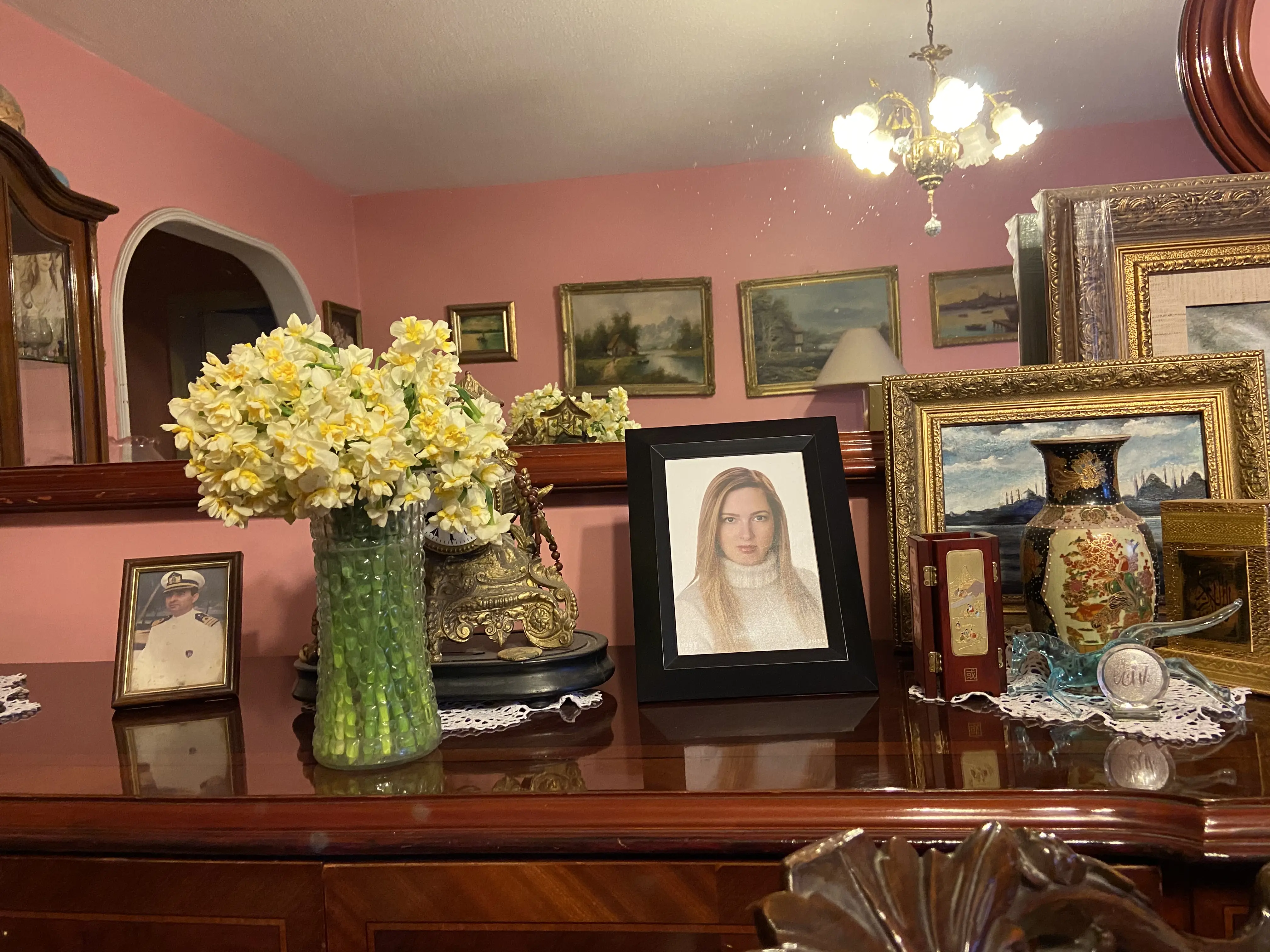 Av. Arb. İpek Melisa Sezek profil fotoğrafı - Küçükçekmece, İstanbul