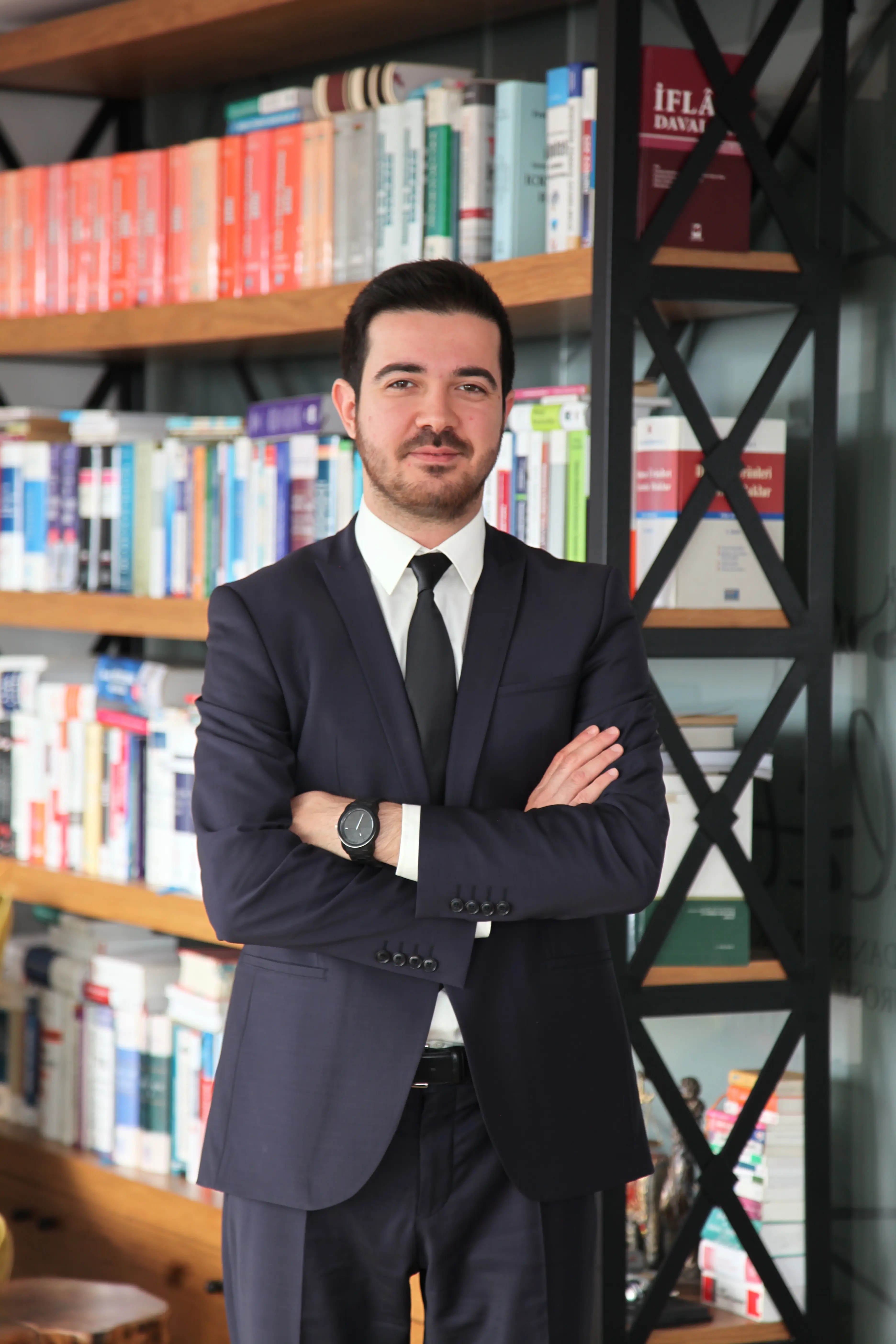 Av. Orhan Oğuzhan Ensari profil fotoğrafı - Maltepe, İstanbul