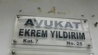 Av. Ekrem Yıldırım profil fotoğrafı 2 - Şişli, İstanbul
