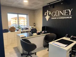 Av. Yekta Ceyhun Günay profil fotoğrafı - Bursa