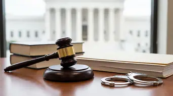 Ruhsatsız Silah Taşıma ve Bulundurma Suçu: İhlalinin Cezaları ve Hukuki Sonuçları