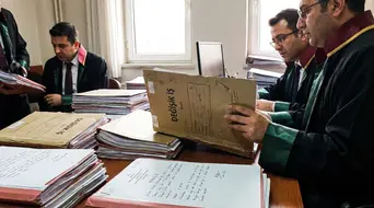 Hukuk Değişik İş Dosyası Ne Demek?